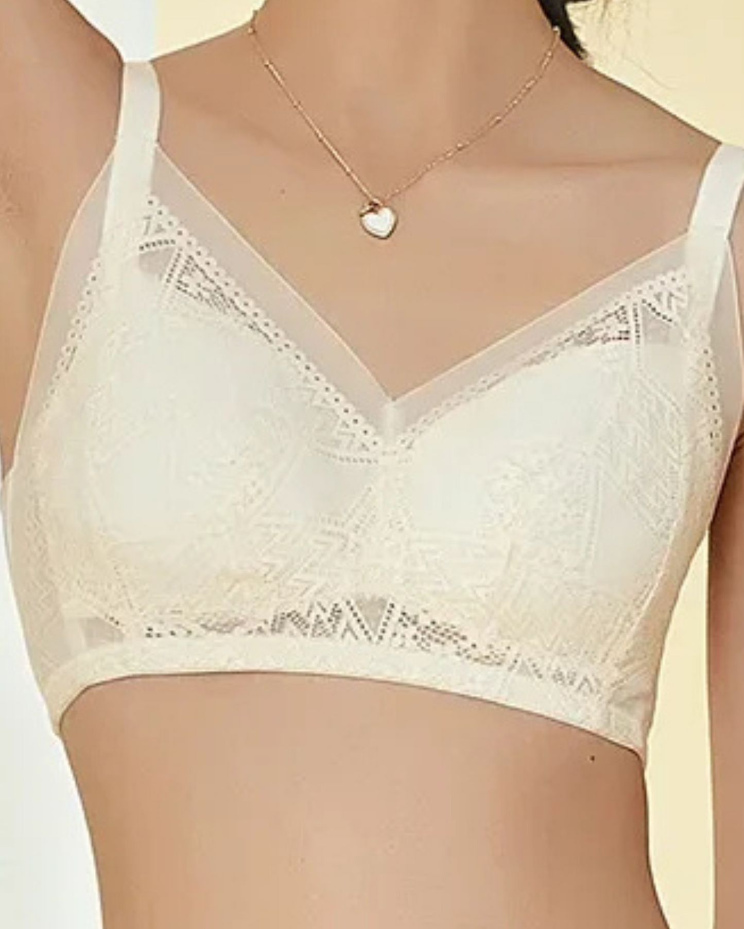 Soutien-gorge bralette doux avec dentelle et mesh