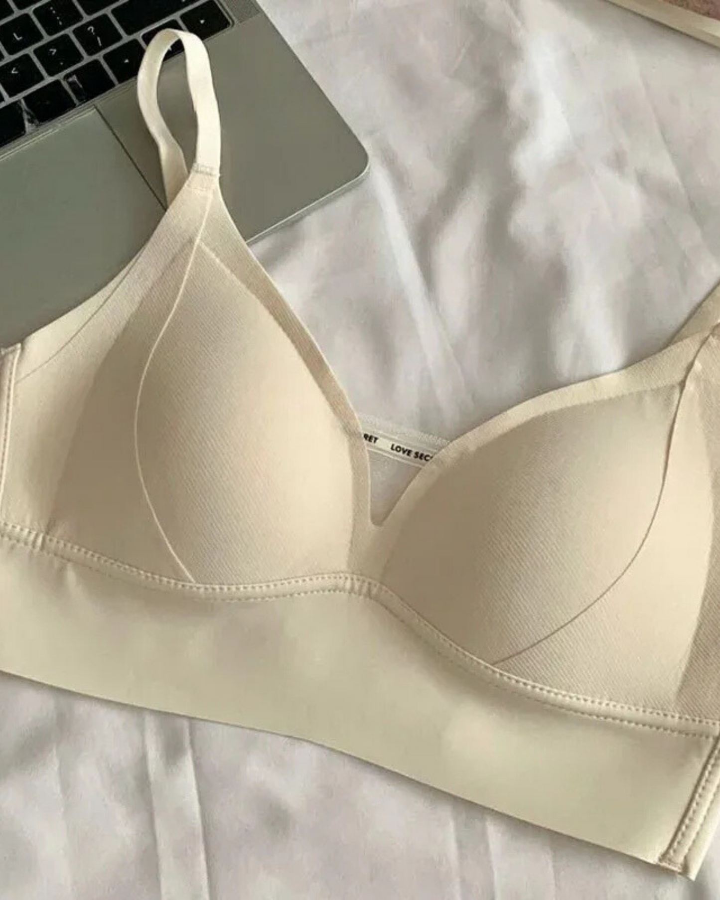 Soutien-gorge bralette doux avec bas décoratif