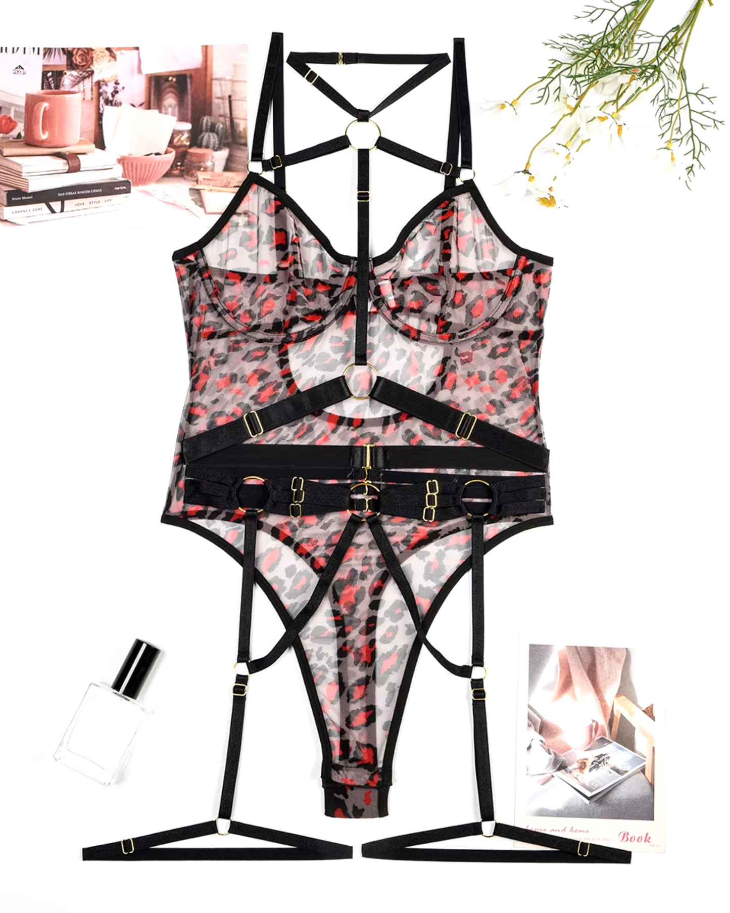 Body transparent avec des bandes sur les cuisses