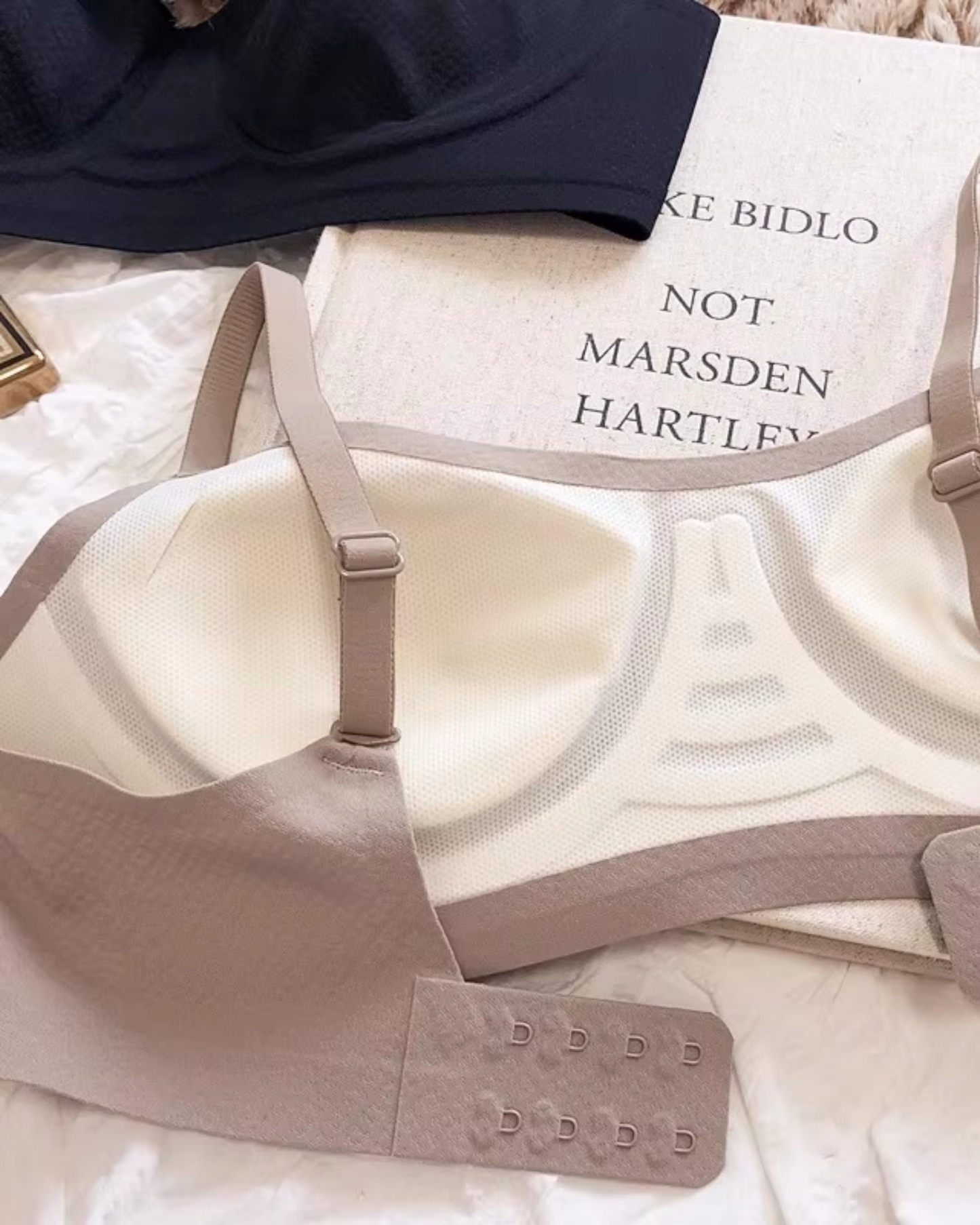 Soutien-gorge sans couture en balconnet confortable