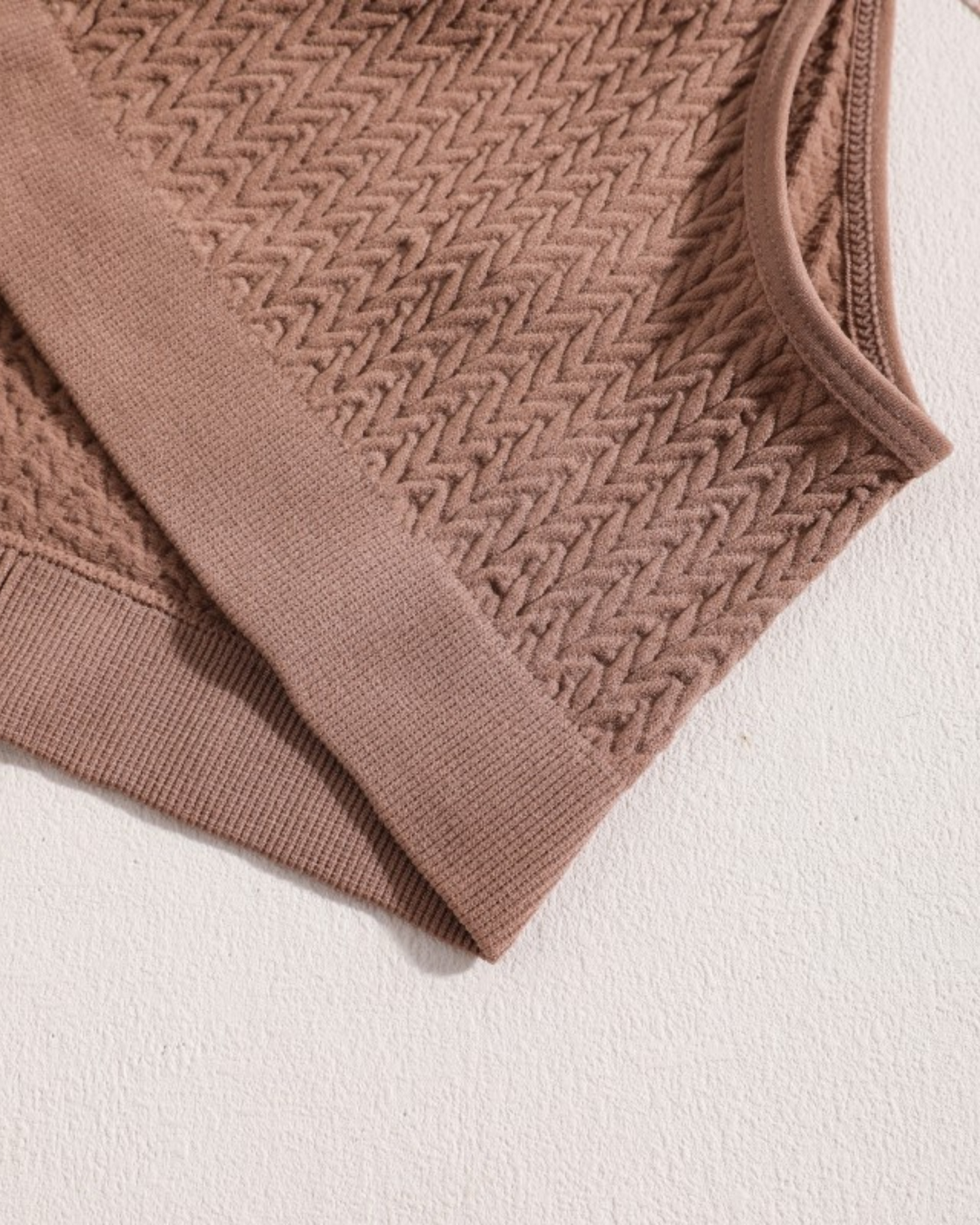 Ensemble de lingerie confortable en matériau texturé