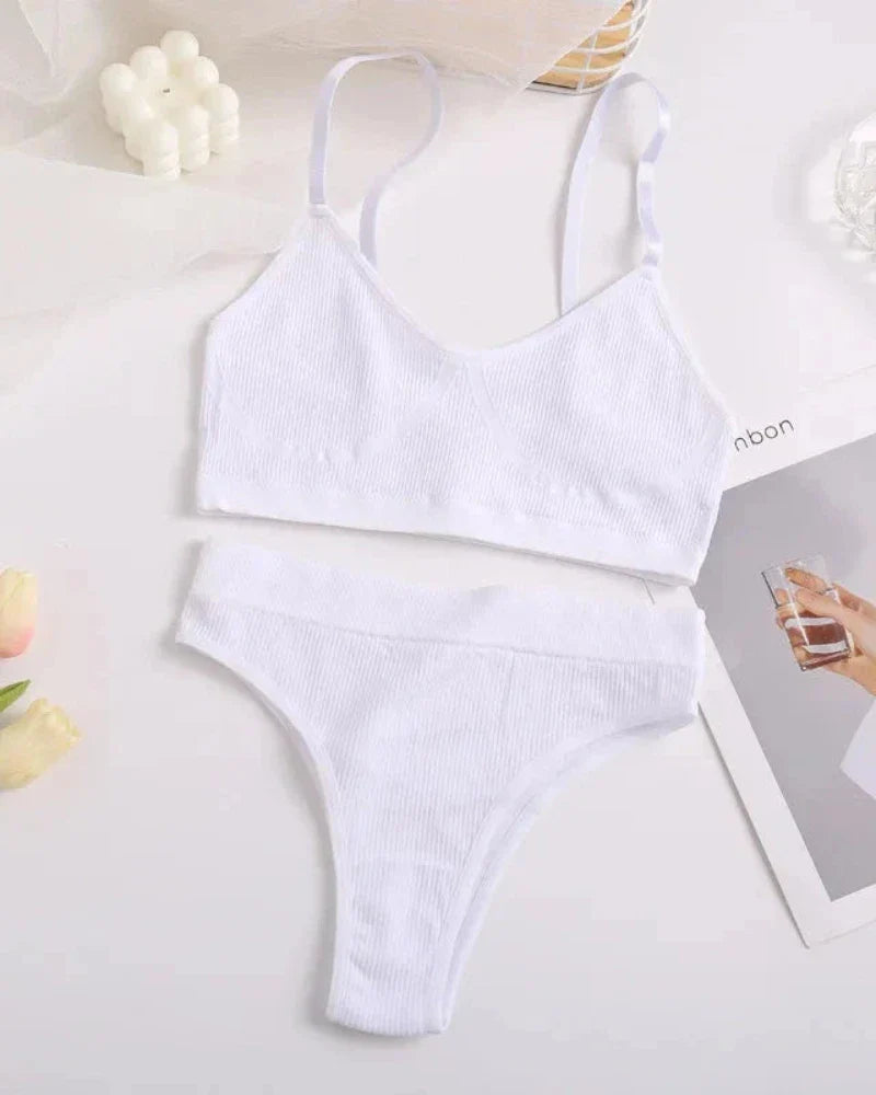 Ensemble de lingerie confortable en tissu côtelé