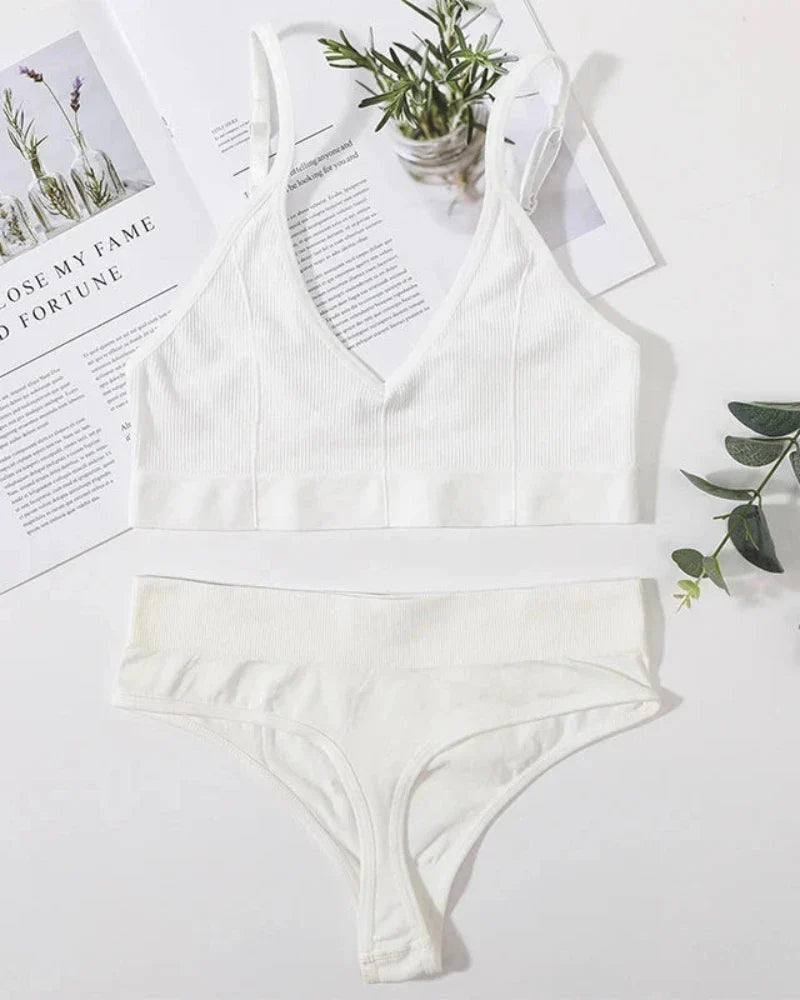 Ensemble de lingerie confortable à rayures
