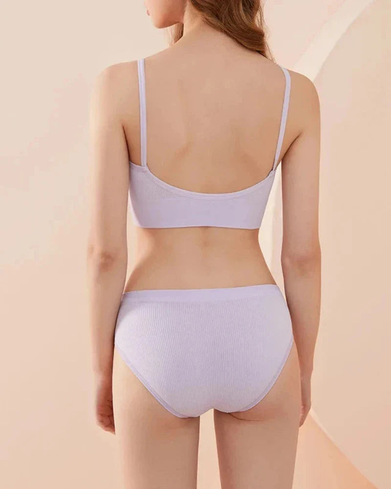 Ensemble de lingerie classique à rayures