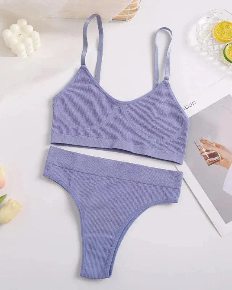 Ensemble de lingerie confortable en tissu côtelé