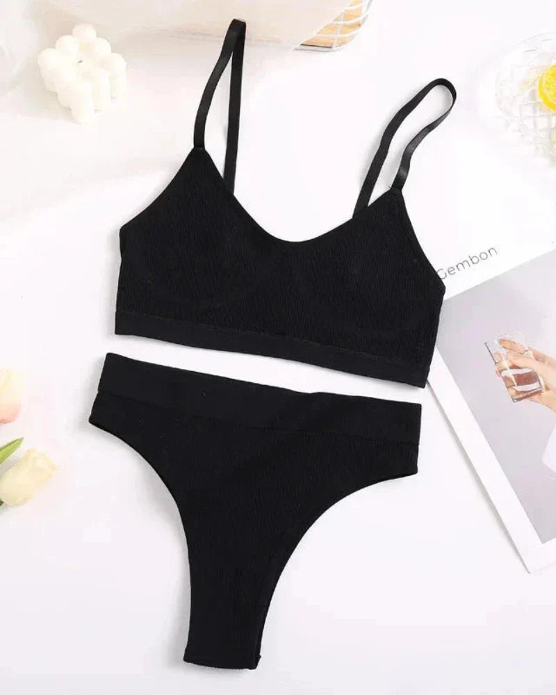 Ensemble de lingerie confortable en tissu côtelé