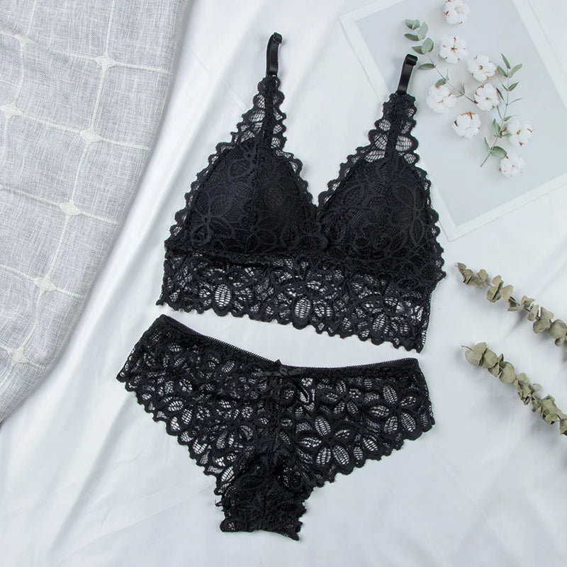 Ensemble Lingerie Sans Armatures en Dentelle Ultra-Fin