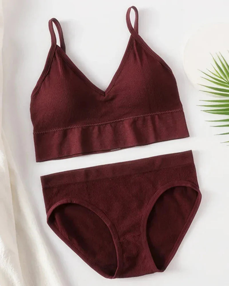 Ensemble de lingerie classique à rayures