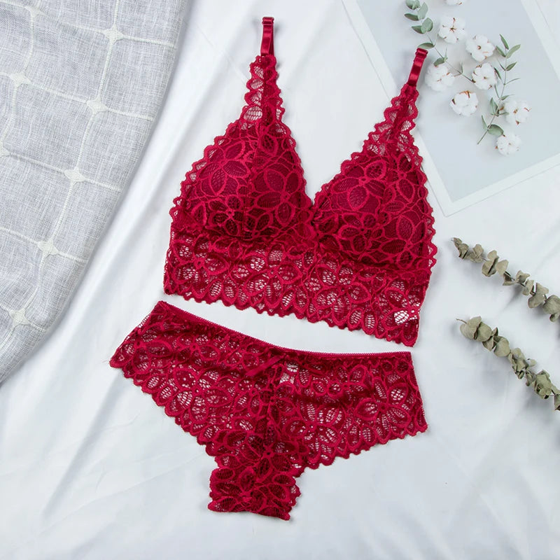Ensemble Lingerie Sans Armatures en Dentelle Ultra-Fin