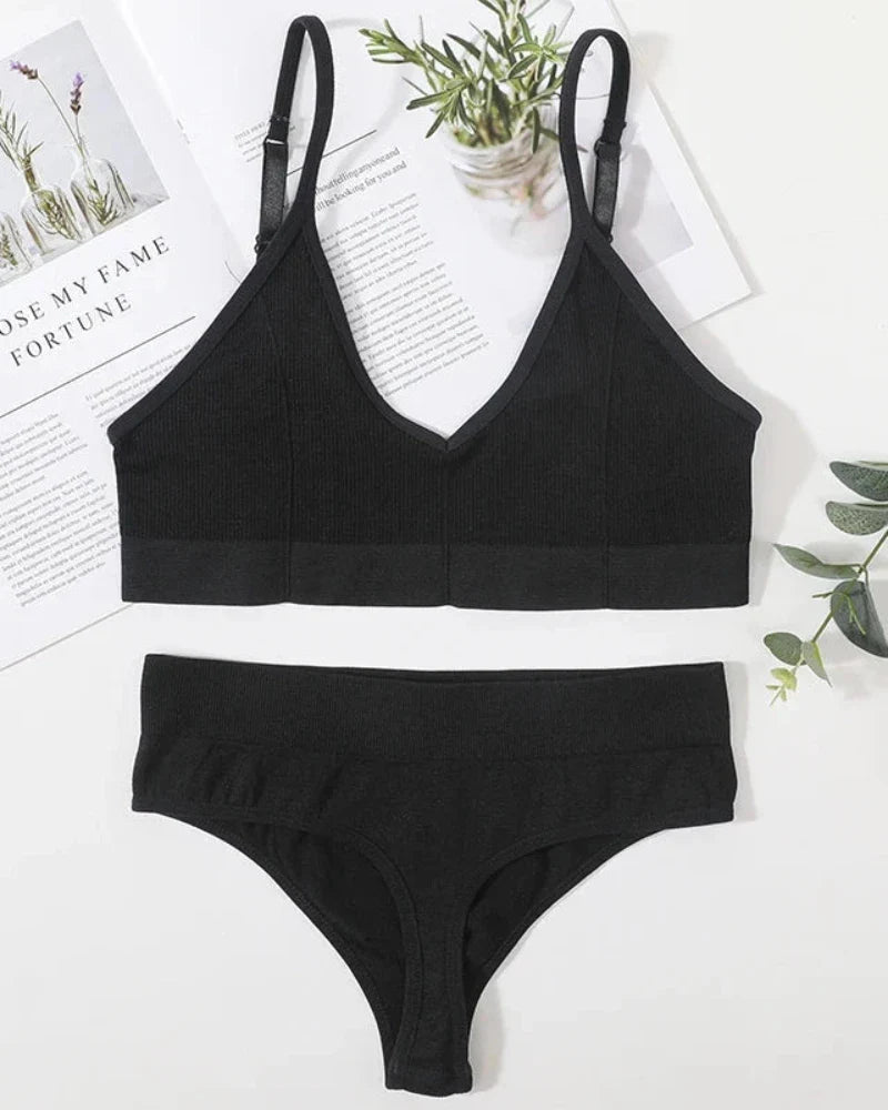 Ensemble de lingerie confortable à rayures