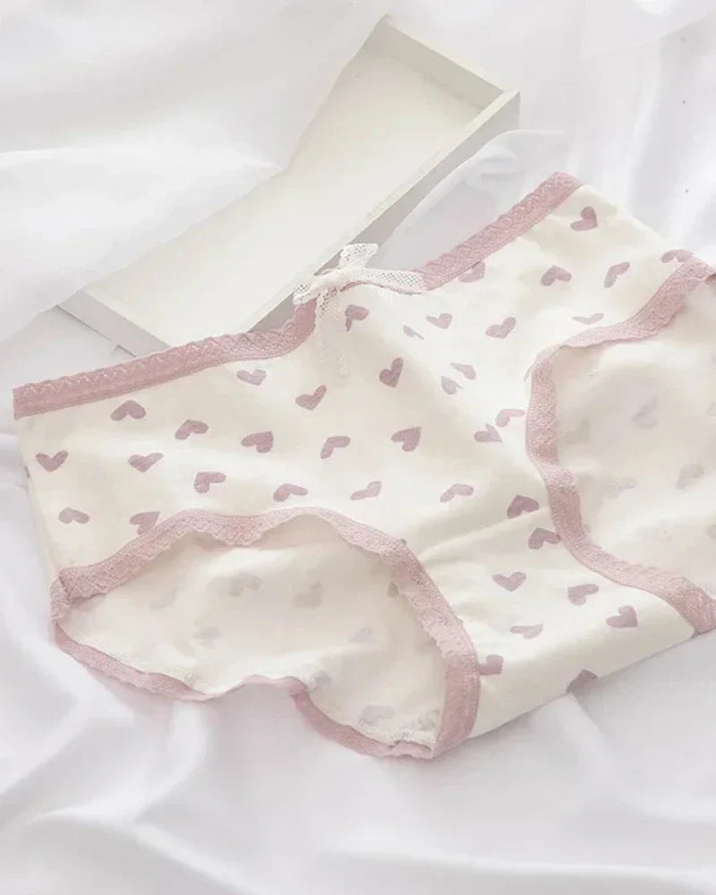 Culottes classiques à motifs de cœurs