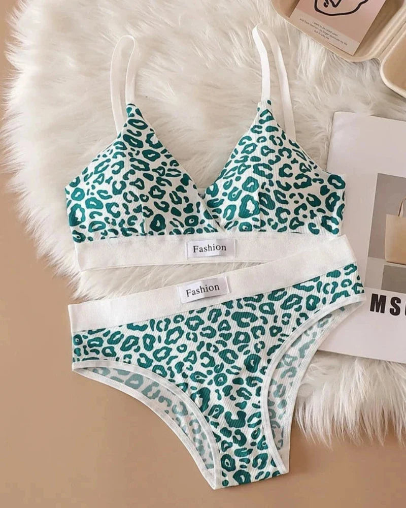 Ensemble de lingerie confortable à motif léopard