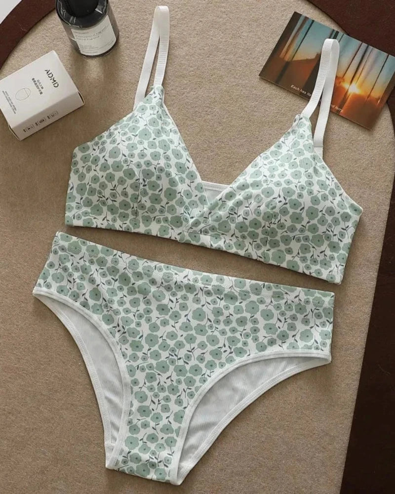 Ensemble de lingerie confortable à fleurs