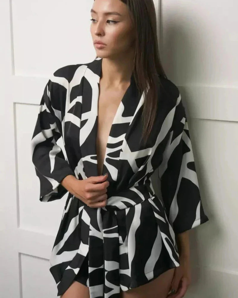 Ensemble décontracté de vêtements d'intérieur avec cardigan