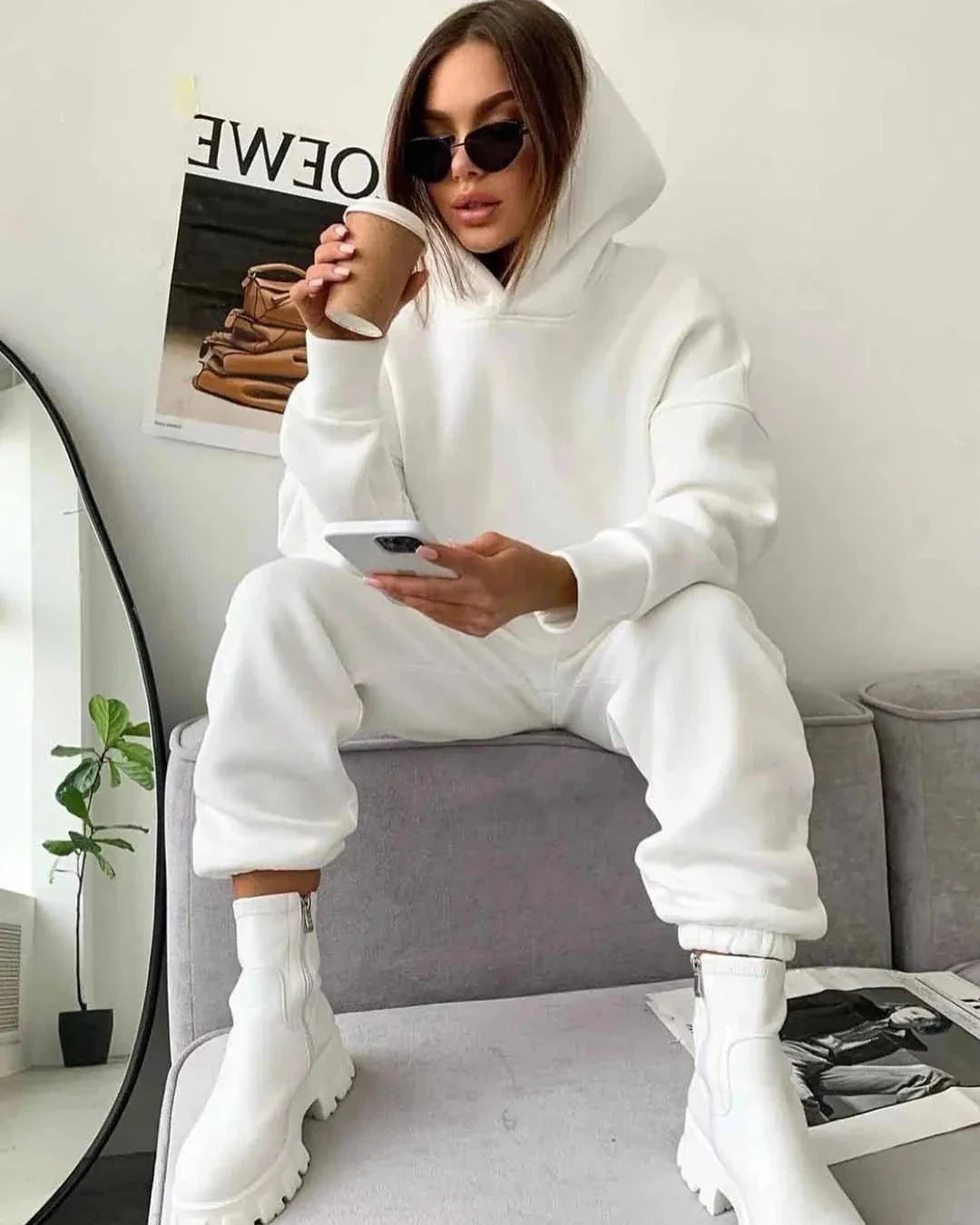 Ensemble de survêtement uni avec capuche confortable