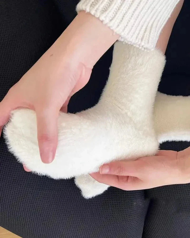 Chaussettes longues en peluche chaudes