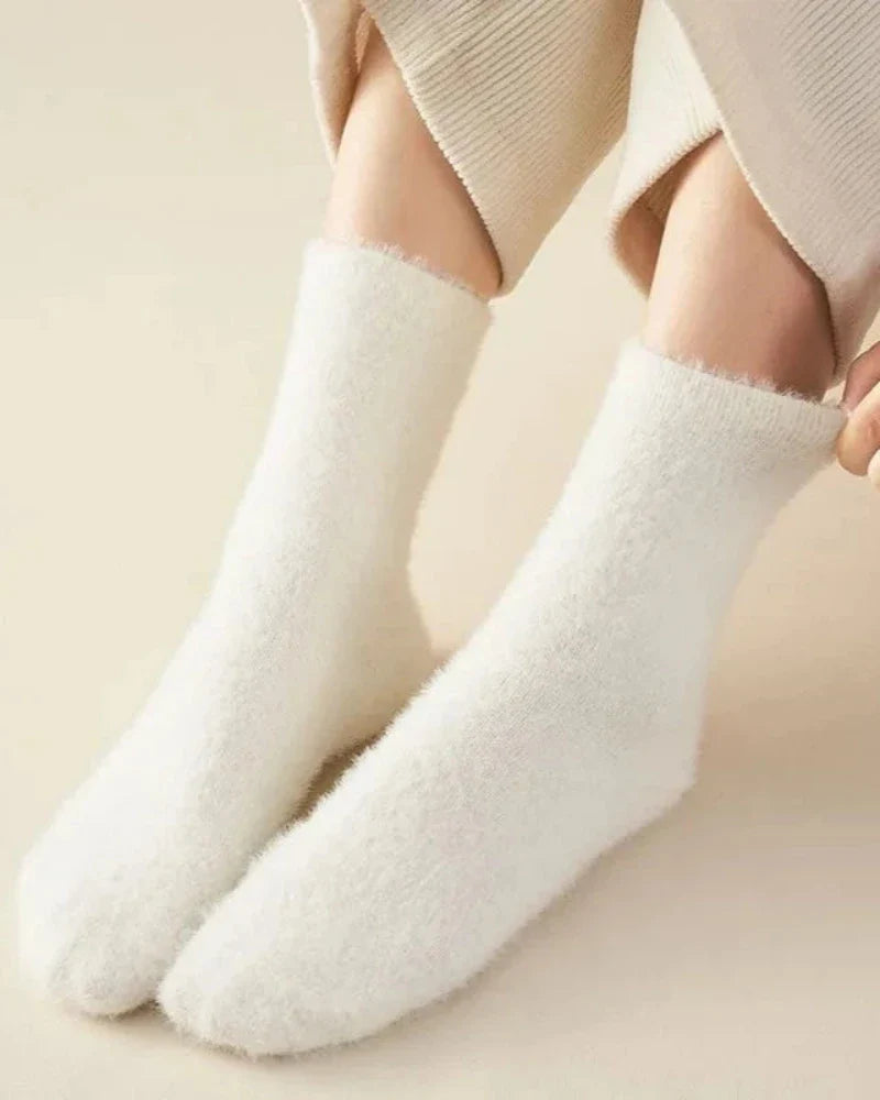 Chaussettes longues en peluche chaudes