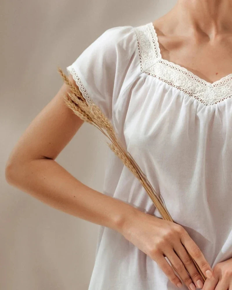 Chemise de nuit simple à manches courtes