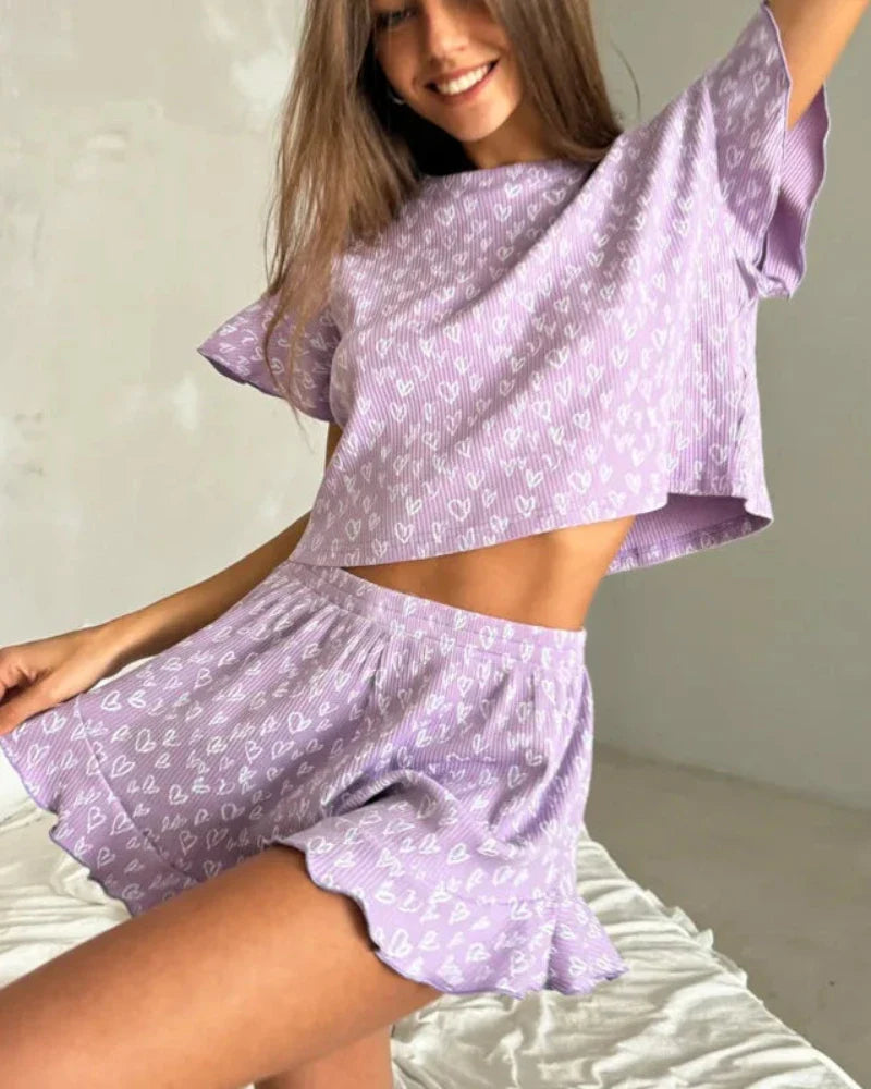 Pyjama court avec des volants décoratifs