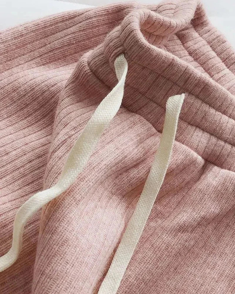 Pantalons de jogging confortables et doublés avec des jambes larges