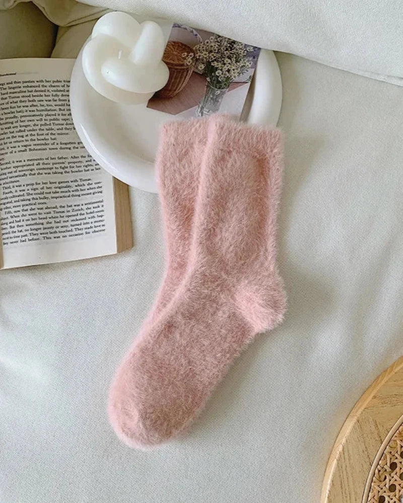 Chaussettes longues en peluche chaudes
