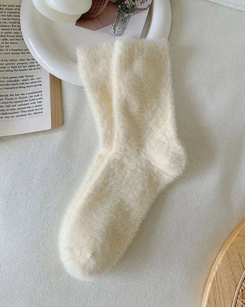 Chaussettes longues en peluche chaudes