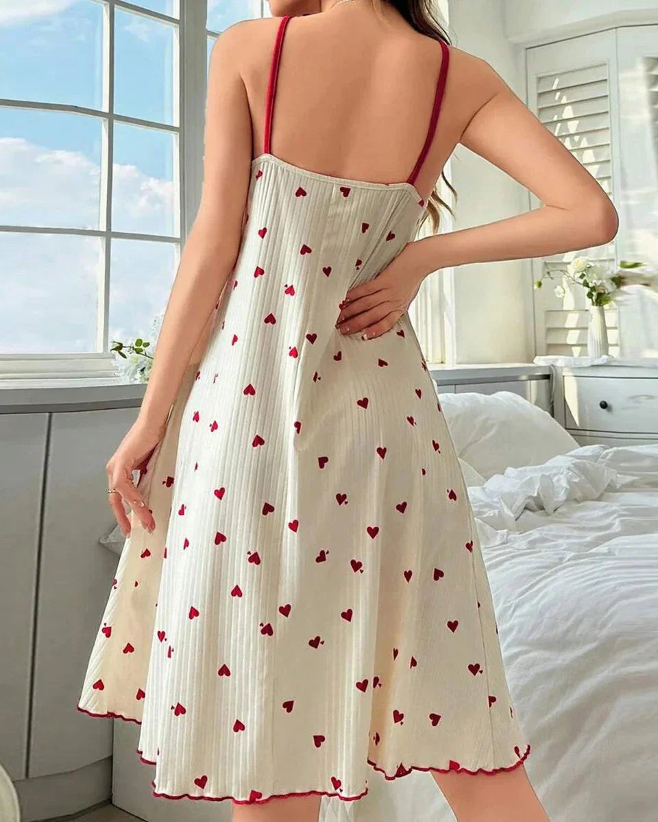 Chemise de nuit ample à cœurs