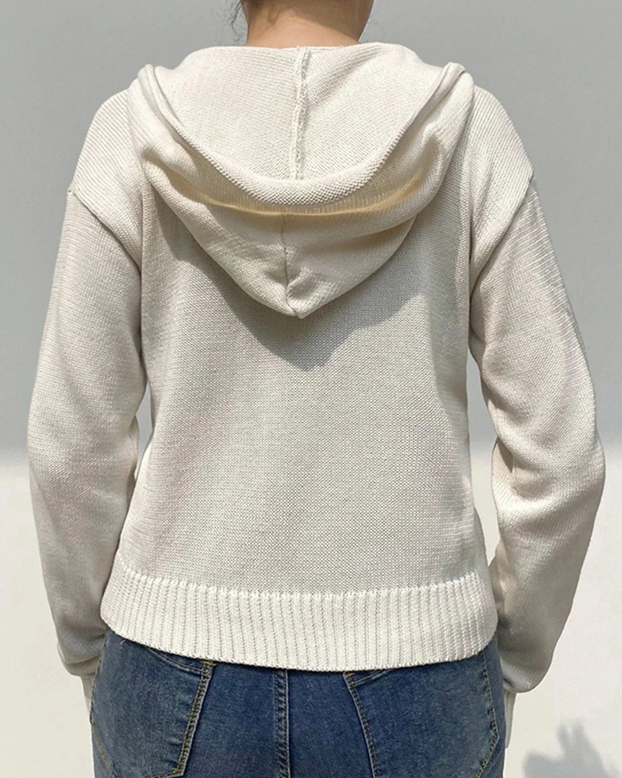 Sweat à capuche en crochet