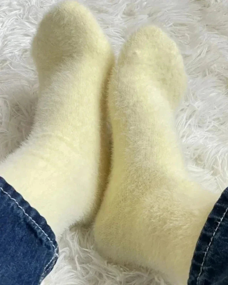 Chaussettes longues en peluche chaudes
