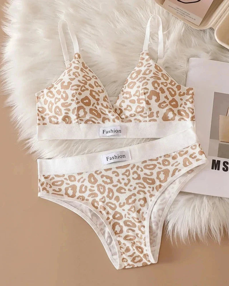 Ensemble de lingerie confortable à motif léopard