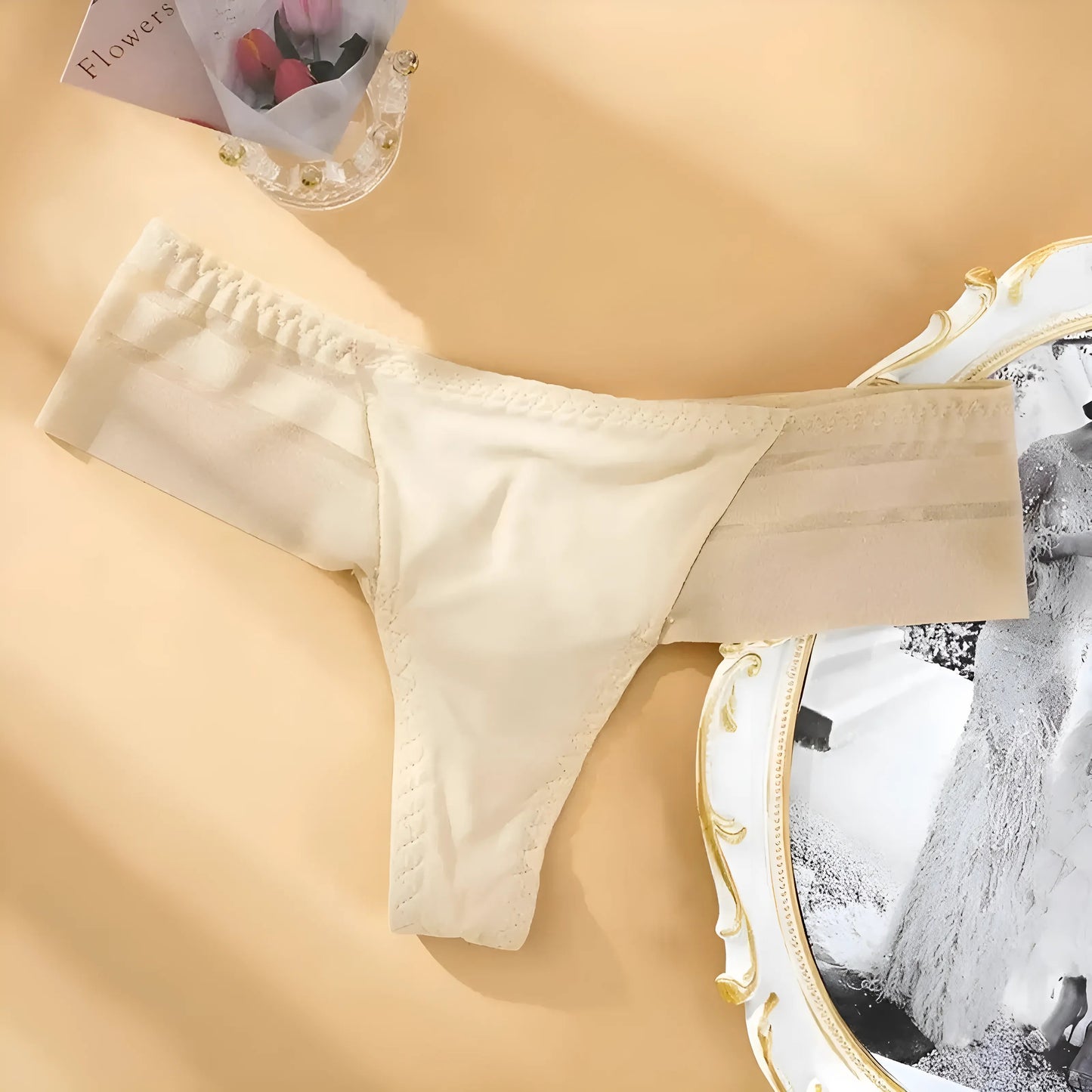 Beige Fil sans couture fabriqué à partir de matériaux combinés