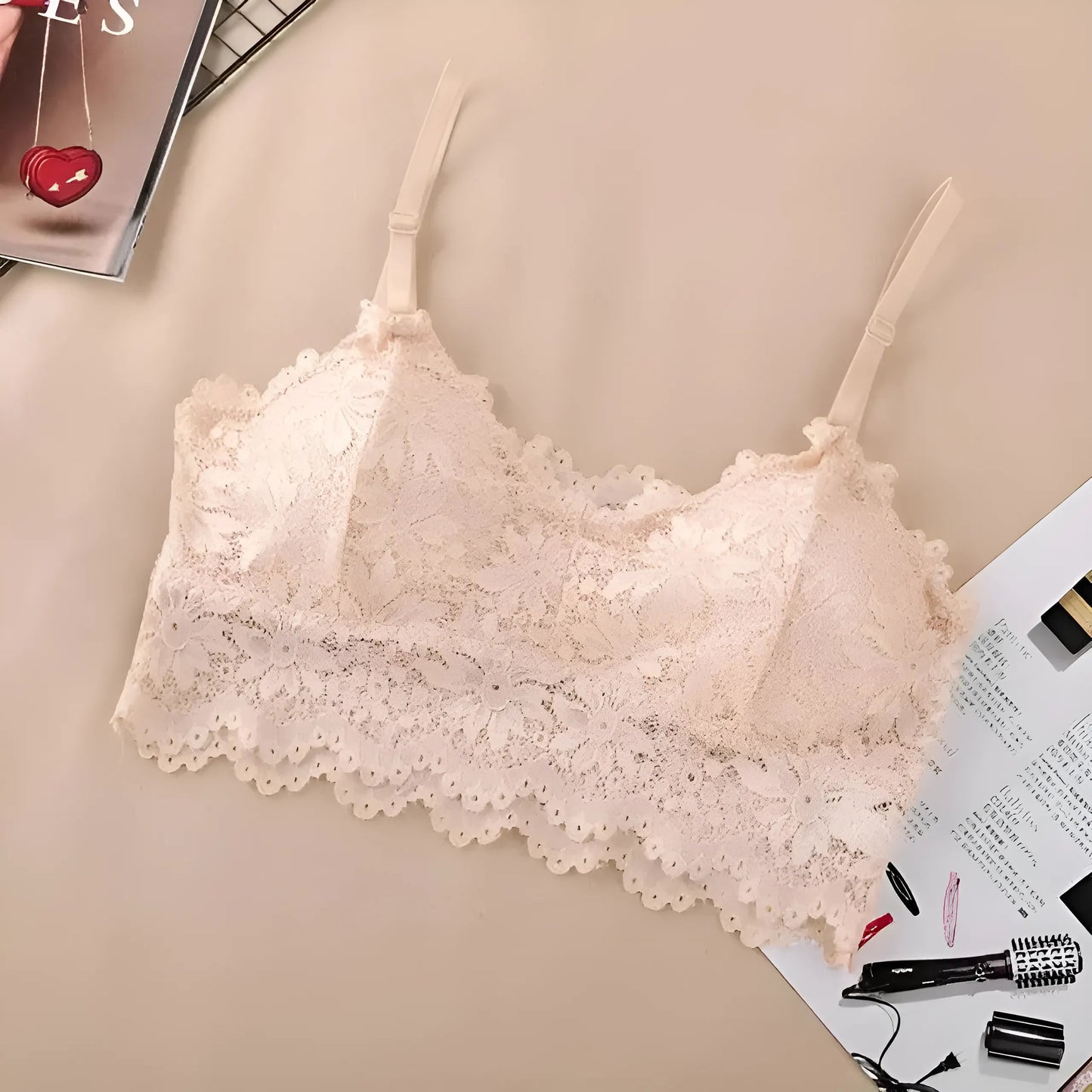 Beige Soutien-gorge en dentelle avec design taille basse