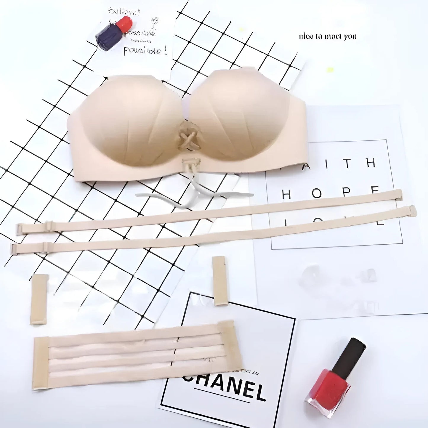 Beige Soutien-gorge push-up en forme de coquillage avec bretelles réglables et bretelles amovibles