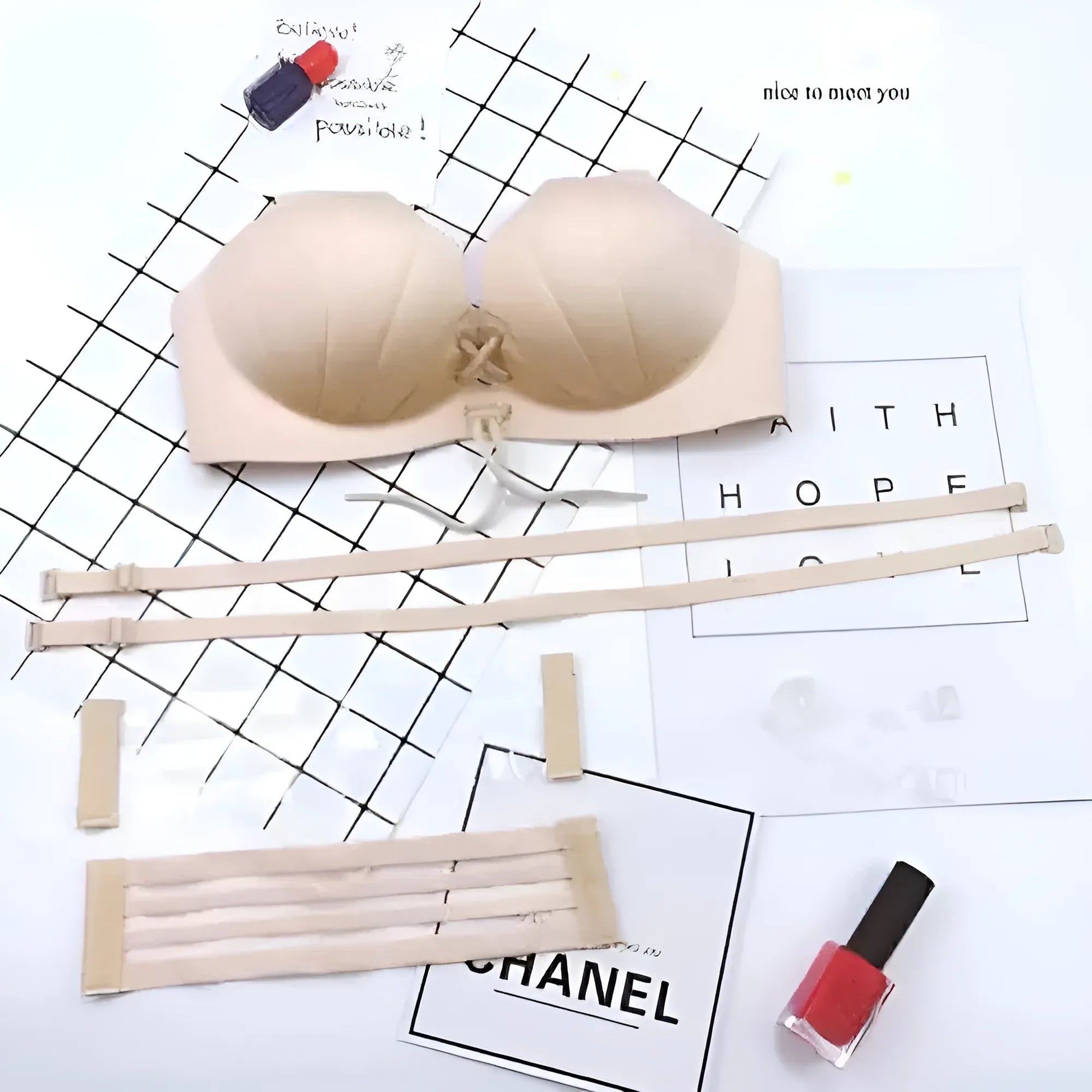 Beige Soutien-gorge push-up en forme de coquillage avec bretelles réglables et bretelles amovibles