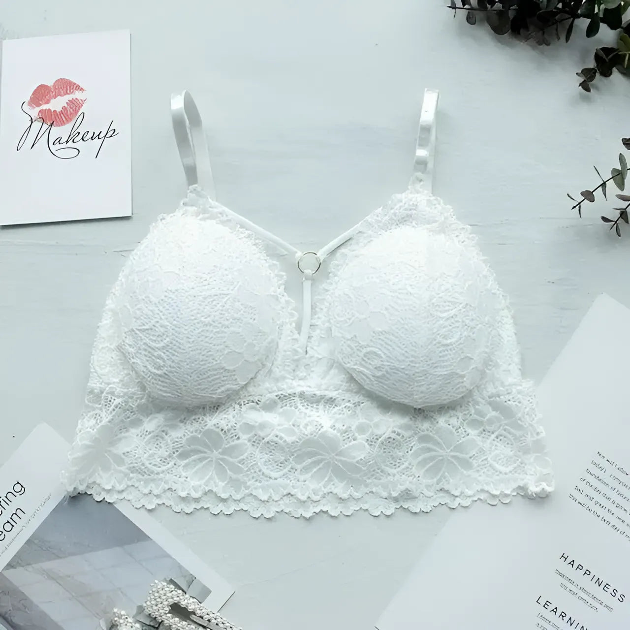 Blanc Brassière en dentelle avec bretelles