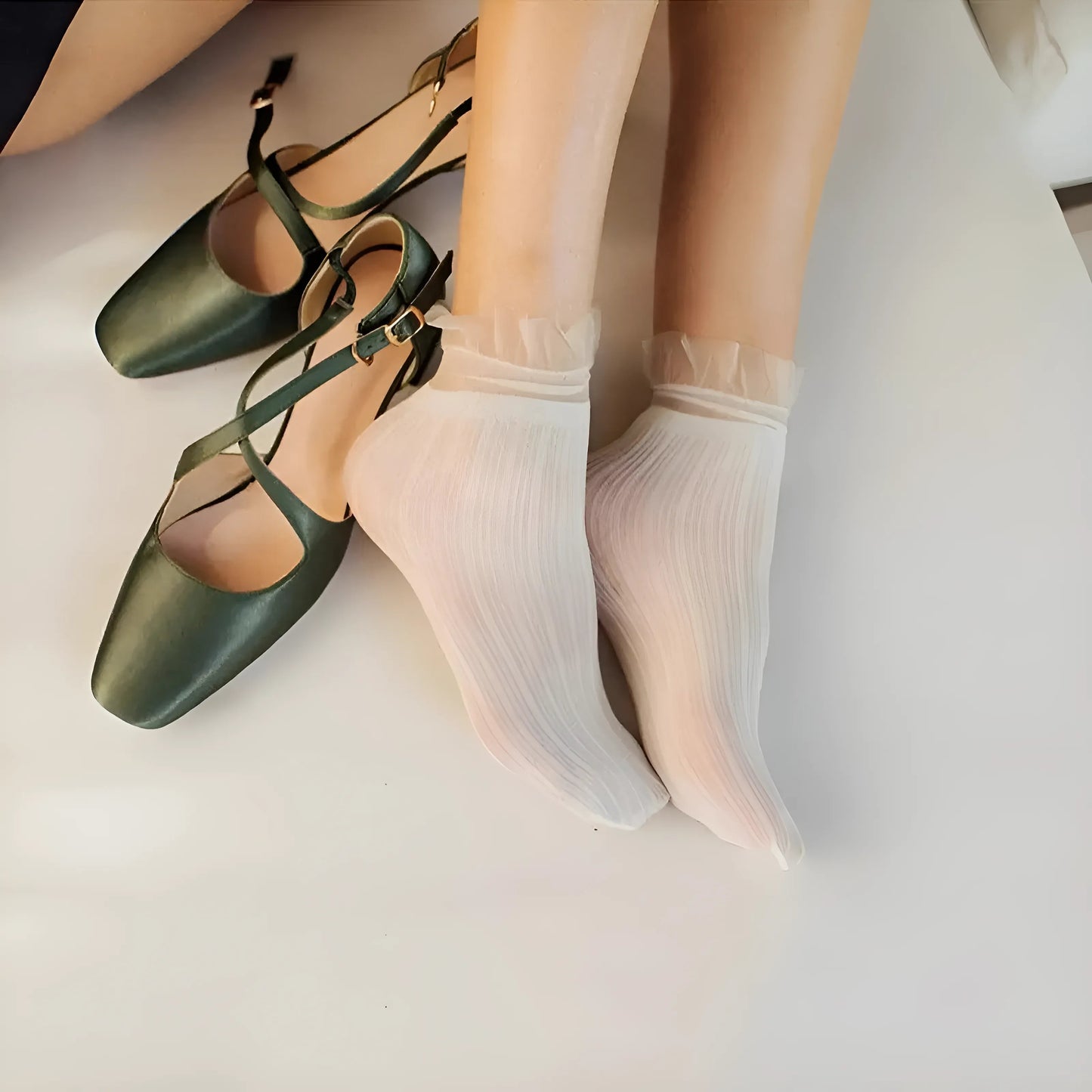Blanc Chaussettes de cheville pour femmes avec bord en mesh