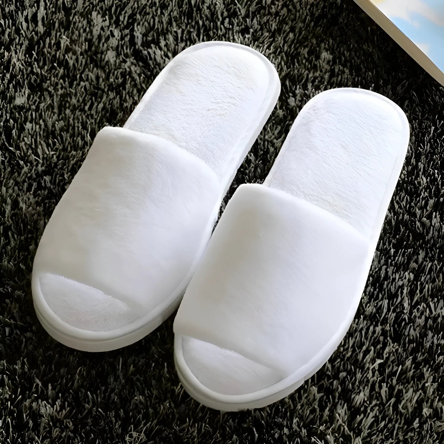 Blanc Chaussons classiques pour femmes