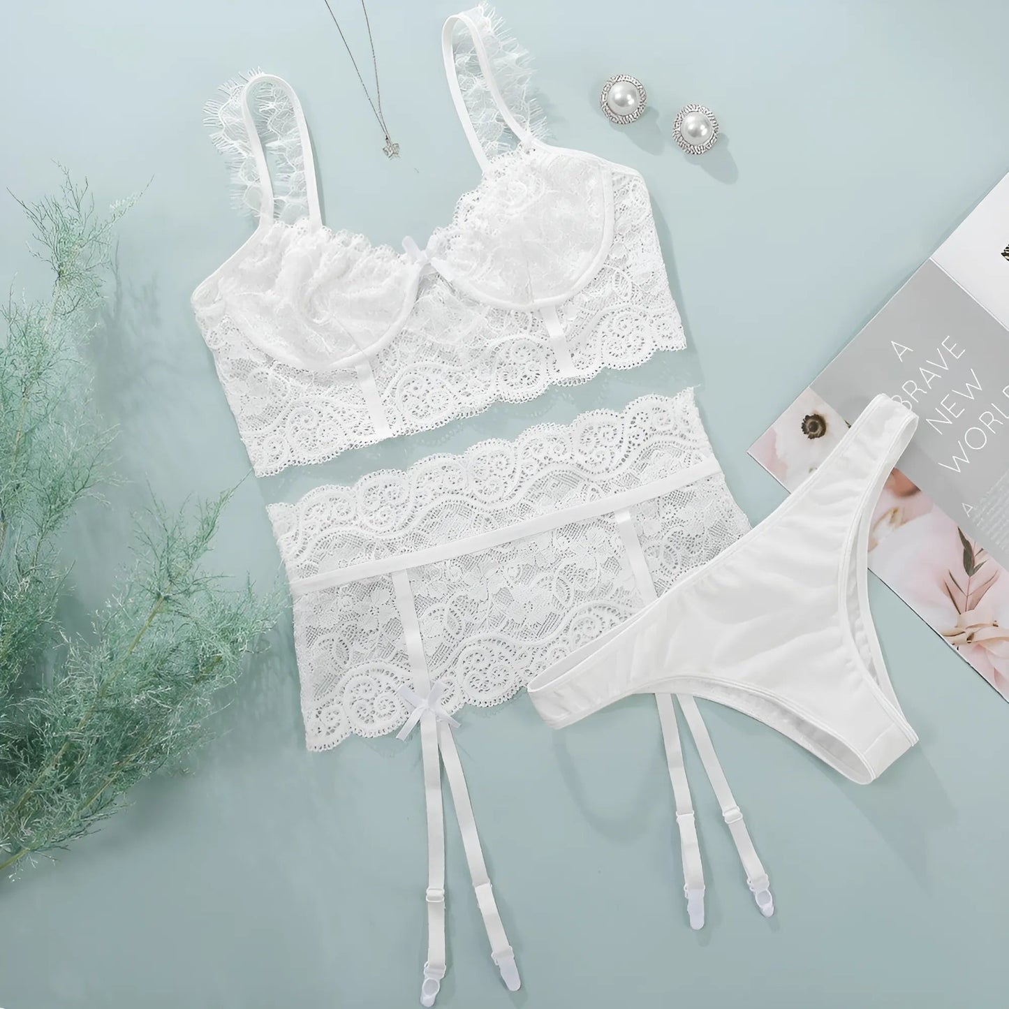 Blanc Ensemble de lingerie en dentelle 3 pièces avec large ceinture porte-jarretelles