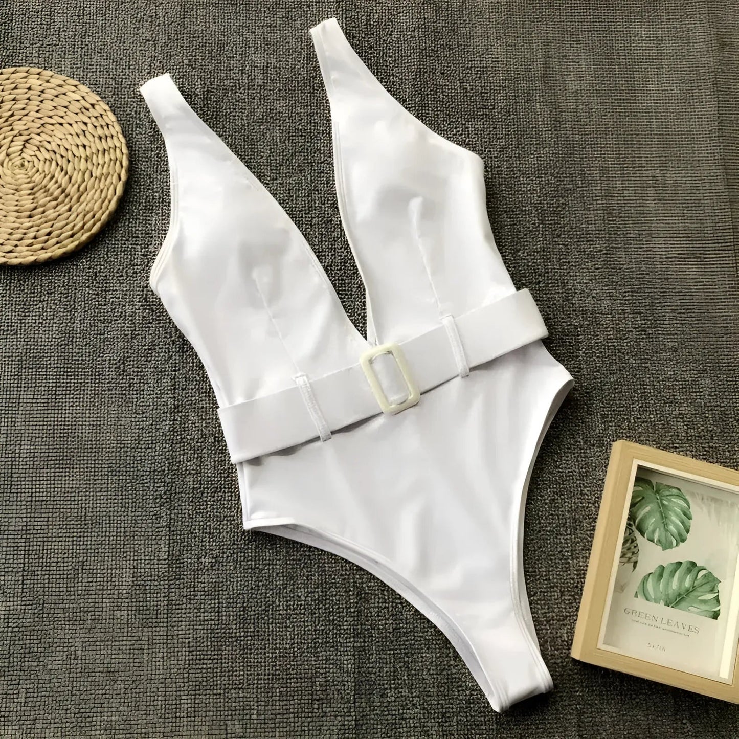 Blanc Maillot de bain une pièce avec ceinture à la taille