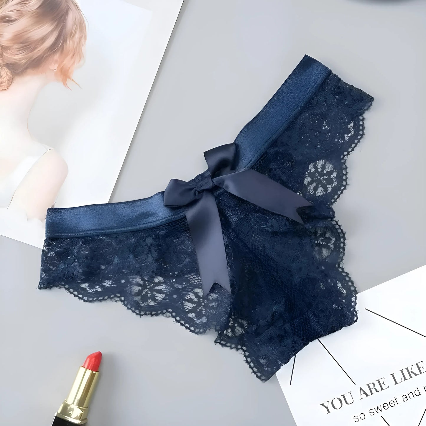 Bleu Culotte en dentelle avec détail en nœud à l'arrière