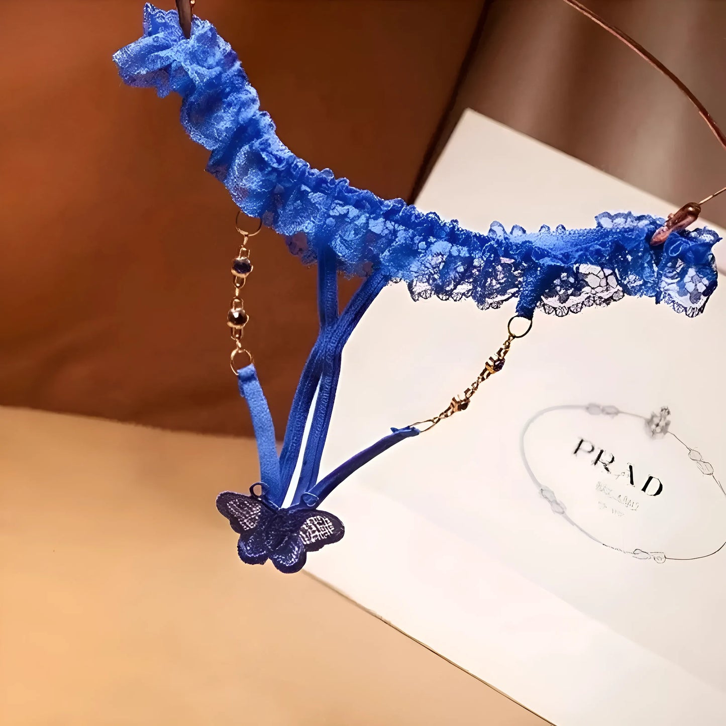 Bleu Culottes en dentelle avec détail de papillon