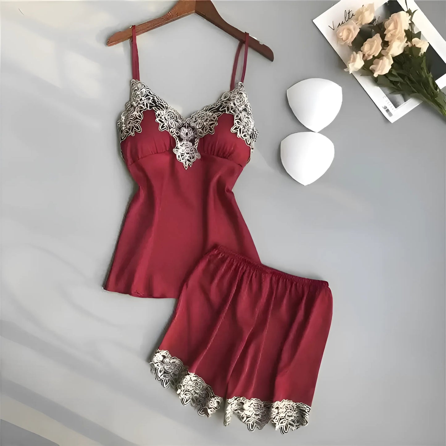 Bourgogne Pyjamas pour femmes avec dentelle florale