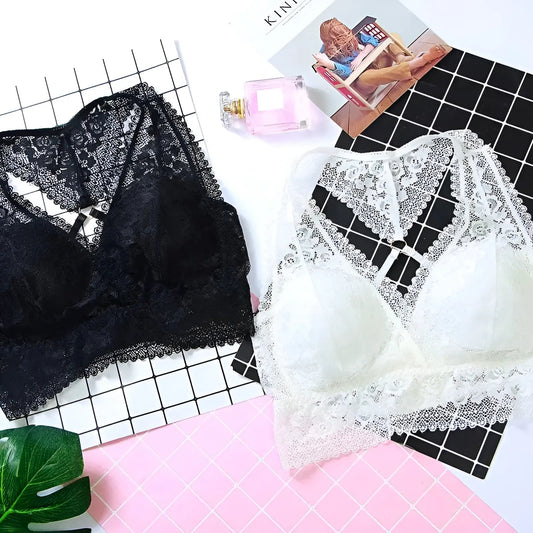 Brassière en dentelle avec dos décoratif