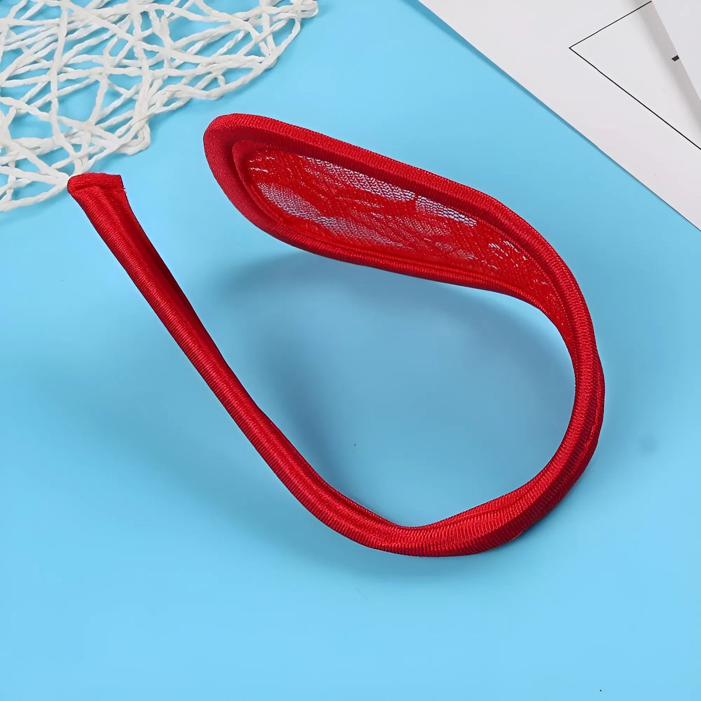 C-Strings en dentelle universelle