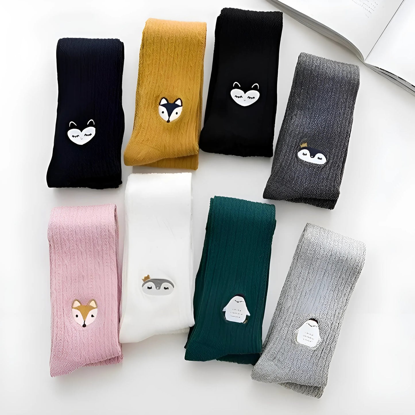 Collants pour enfants avec des motifs d'animaux