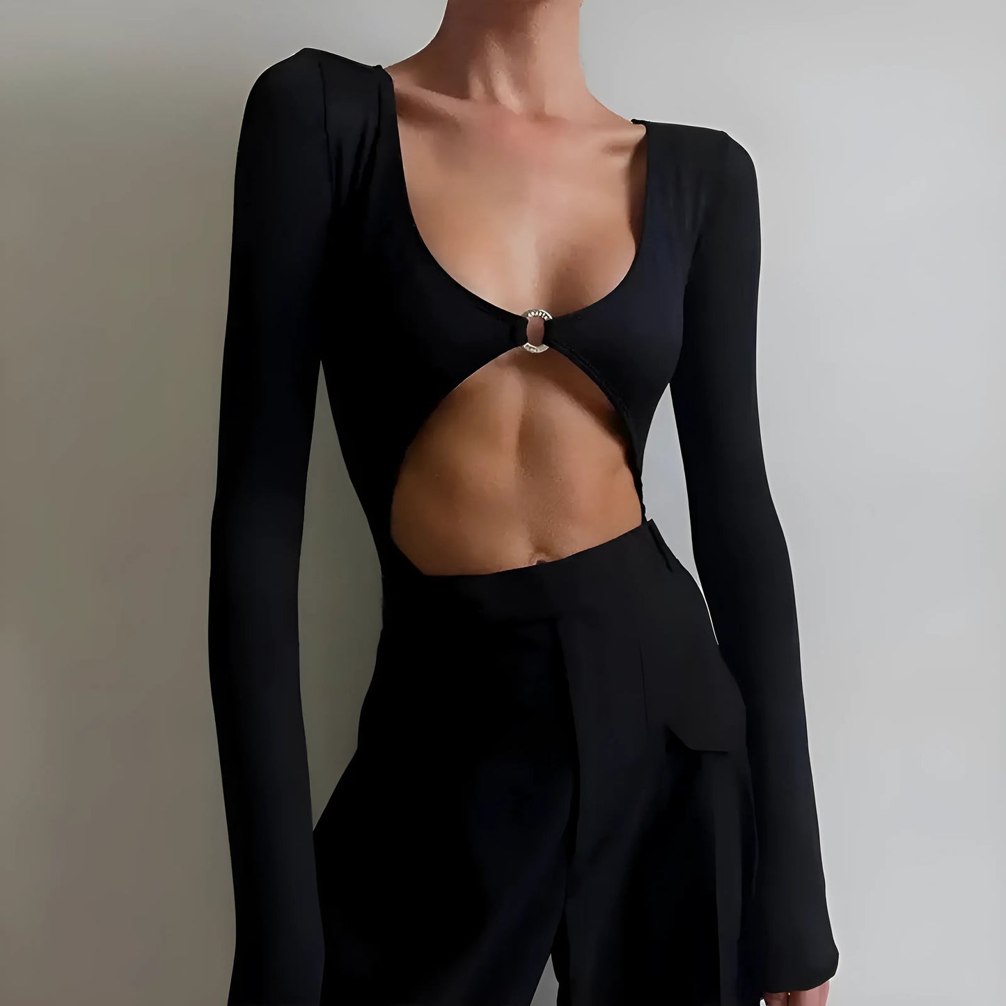 Corps avec découpe à la taille