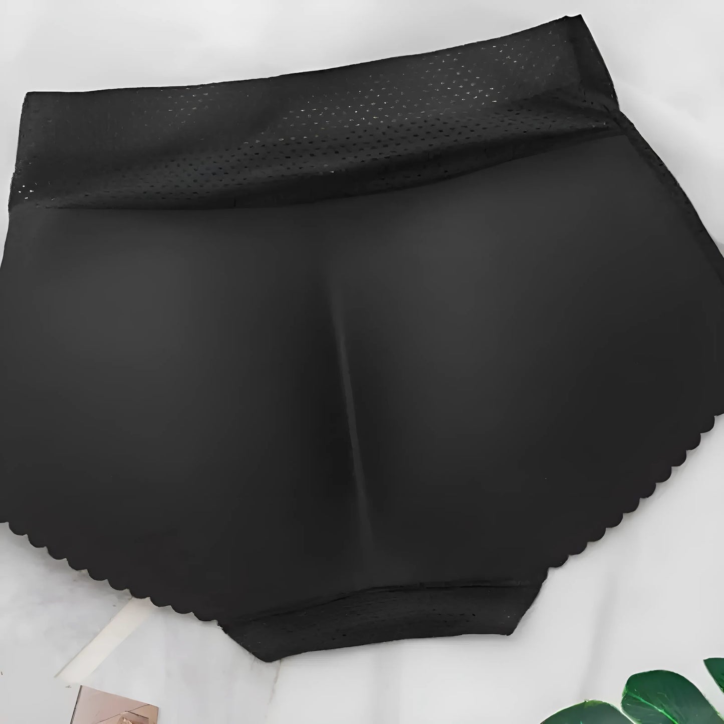 Culotte remonte-fesses taille haute