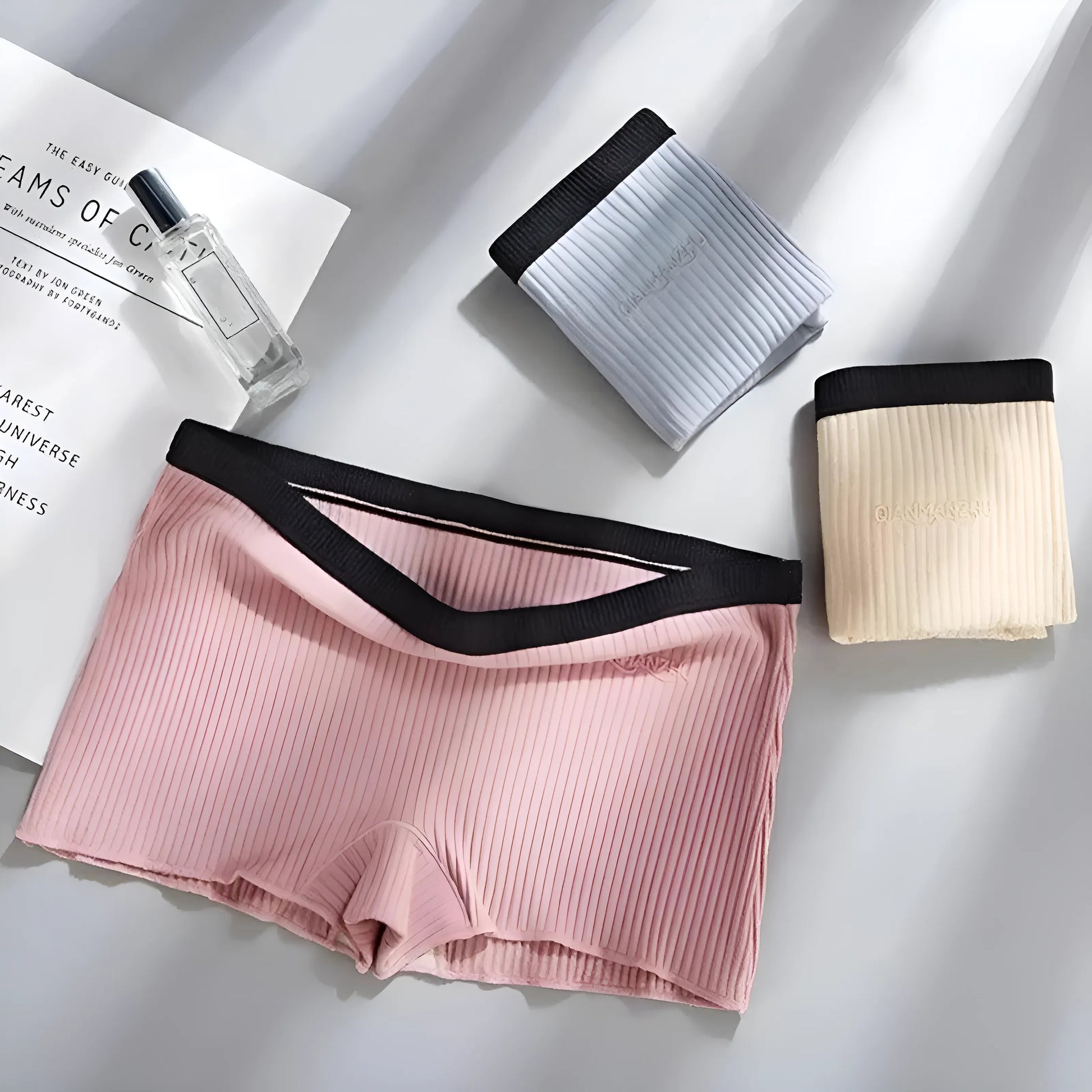 Culottes de boxeur pour femmes avec garniture décorative