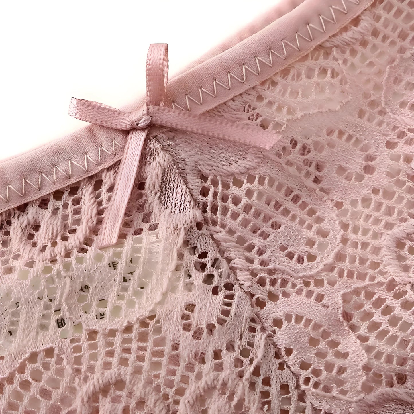 Culottes en dentelle de couleurs pastel