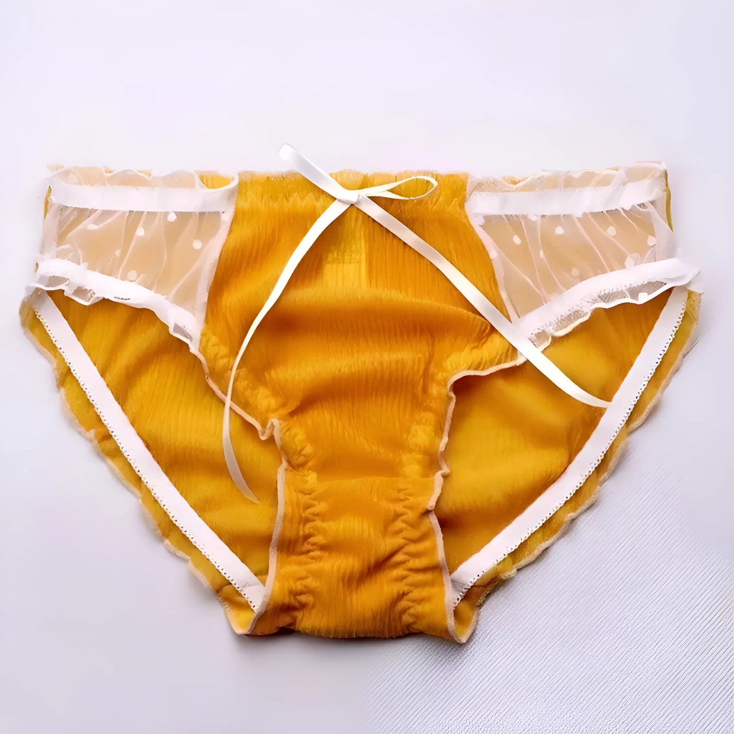 Culottes en dentelle transparente